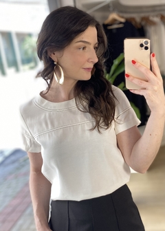 BLUSA COM PESPONTO OFF WHITE - comprar online