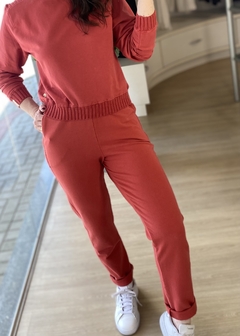 CALÇA MOLETOM COM DETALHE LATERAL BIAMAR CORAL - comprar online