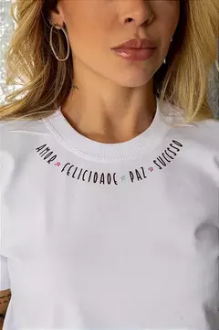 Tshirt AMOR FELICIDADE PAZ SUCESSO BRANCO - comprar online