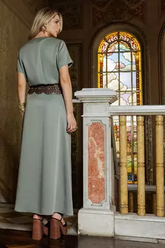 SAIA MIDI VERDE na internet