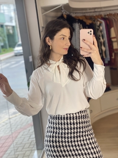 BLUSA GOLA LAÇO OFF WHITE - loja online