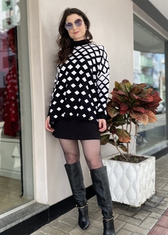 BLUSA AMPLA GEOMÉTRICA PRETO - comprar online