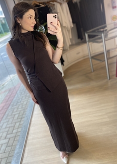 BLUSA ASSIMÉTRICA MARROM - Banana Blu
