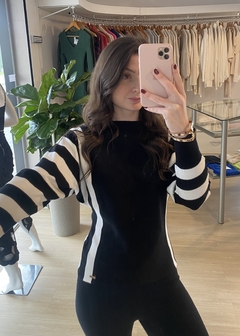 BLUSA MANGA MORCEGO LISTRADA PRETO - comprar online
