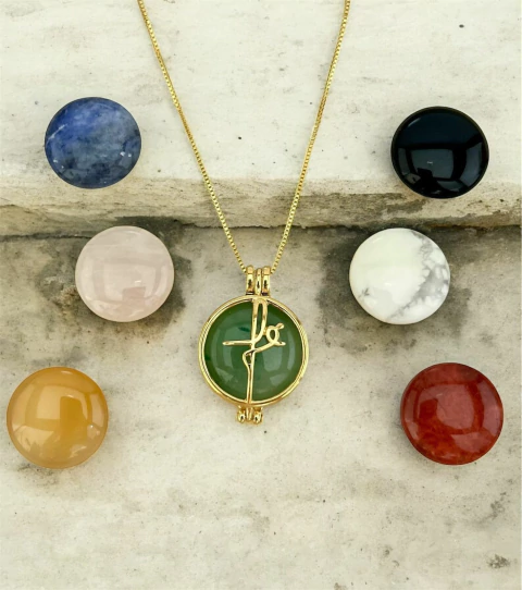 COMBO RELICARIO COM PEDRAS NATURAIS