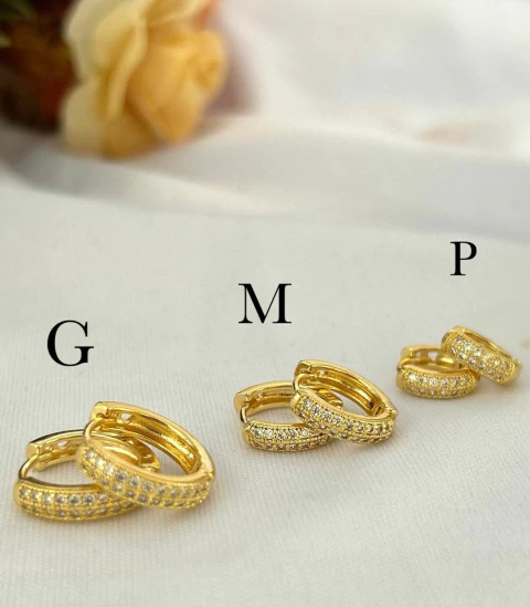 BRINCO ARGOLA CRAVEJADA 2 FILEIRAS