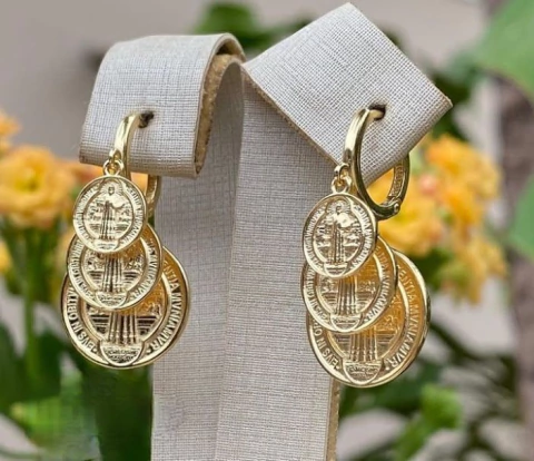 BRINCO ARGOLA SÃO BENTO