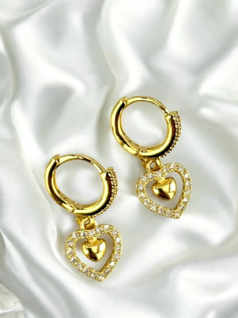 BRINCO ARG. CORAÇÃO LISO E ZIRCÔNIA