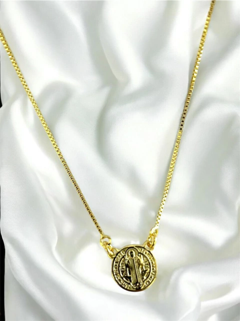 CHOCKER C/MEDALHA SÃO BENTO FIXA