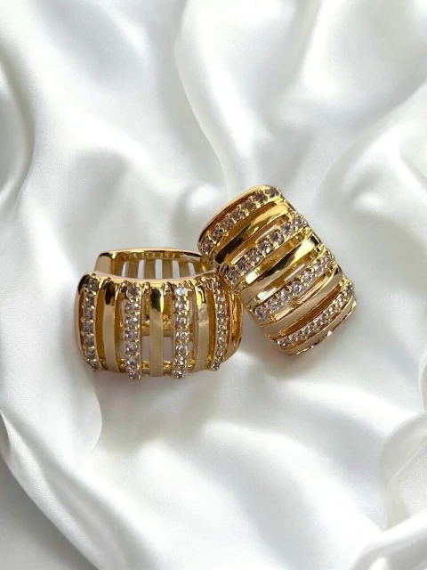 BRINCO ARGOLA LARGA C/ZIRCÔNIA - comprar online