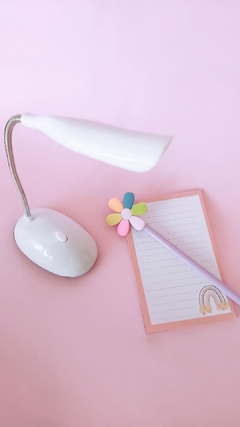 VELADOR LED FLEXIBLE A PILAS