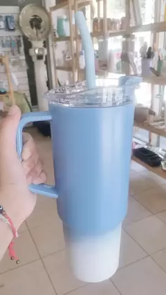 VASO PLASTICO CON SORBETE 1.200 LTS - MDQ - Bazar & Deco