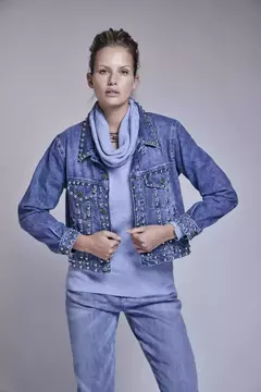 CAMPERA BALLUS TACHAS - comprar online