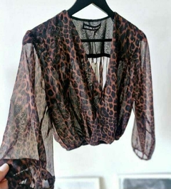 CAMISA BECAUSE THE NIGHT en internet
