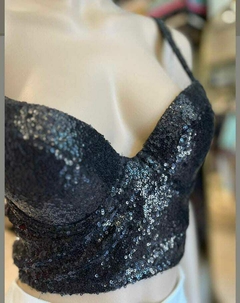 CROP TOP LOVERS ROCK en internet