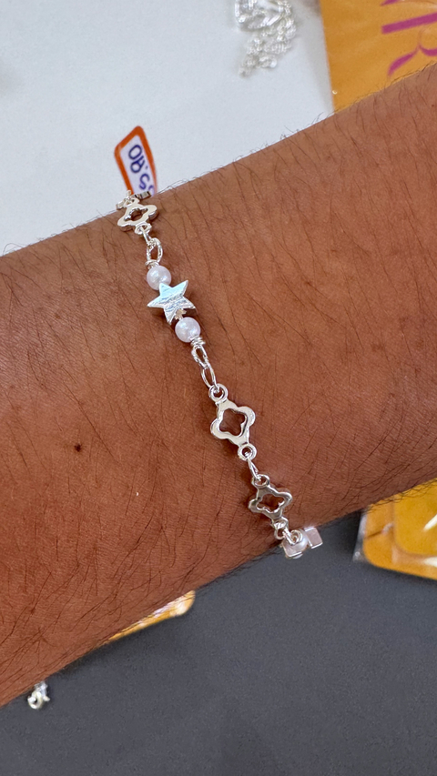 PULSEIRA ESTRELA COM PÉROLAS