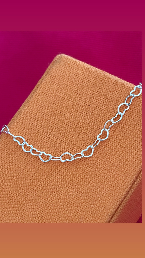 PULSEIRA CORAÇÃO VAZADO