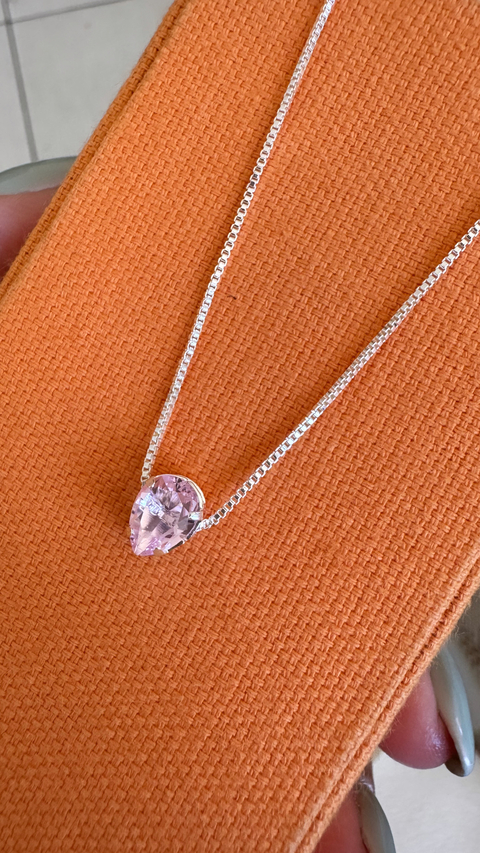 COLAR OVAL ROSA CLARO