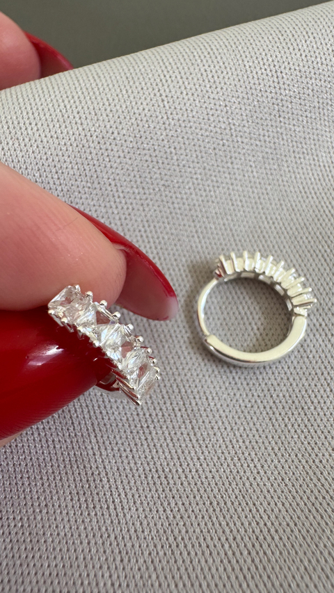 ARGOLA DE CLIQUE CRAVEJADA 035