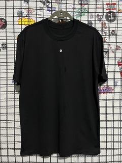 Camiseta GOLA CANELADA Lisa Preta