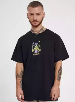Camiseta Monte Leste "Alien" - comprar online