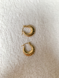 argollas vilma acero dorado