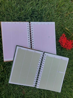 Planner não datado - Edição Mulheres - loja online