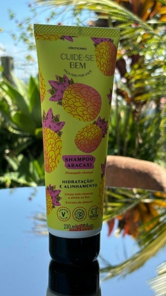 Shampoo Abacaxi Cuide-se Bem oBoticário