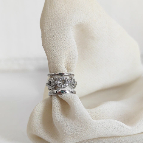 Ear Cuff Lilo