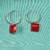 Brinco Argola e Quadrado Vermelho - Prata 925