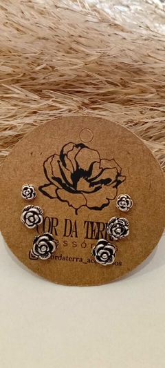 Brinco Prata Florzinha na internet
