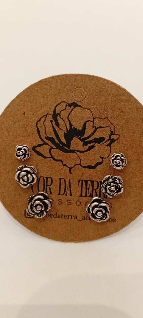 Brinco Prata Florzinha - comprar online