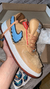 Nike Peluche