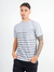 "Arrase com Estilo: Camiseta Masculina de Gola Redonda - O Essencial da Moda Masculina!"
