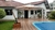 Ombrelone Lateral Slim Madeira 2,40m Redondo com Floreira - loja online