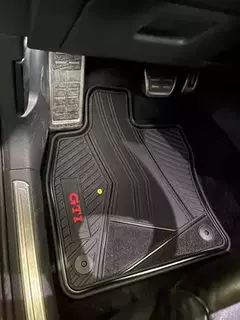 TAPETE GTI PARA GOLF MK7 ORIGINAL USO RUDO en internet