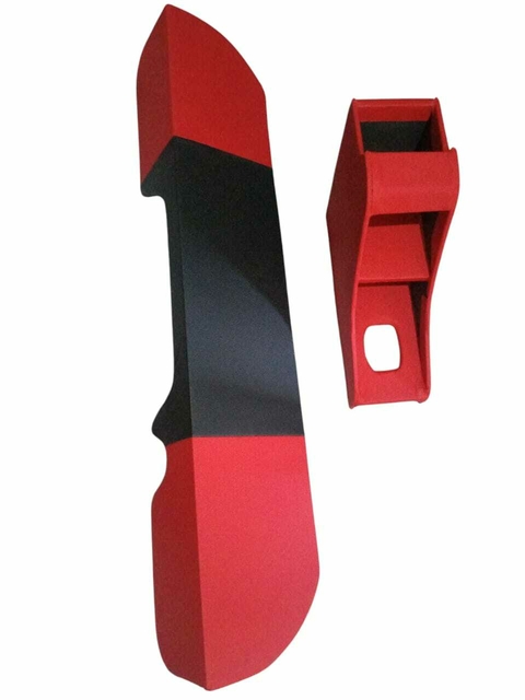 consola y revistero de vocho rojo con negro vinil