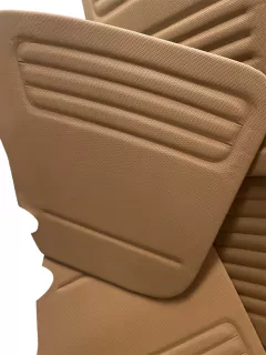 TAPAS DE PUERTA DE VOCHO COLOR CAMEL CON PUNTOS - comprar en línea
