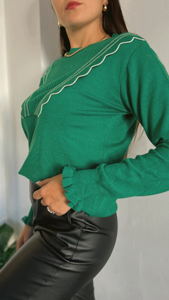 Sweater doble volado en internet