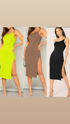 Vestido de muslo abierto con un hombre