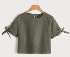 SHEIN EZwear Top de espalda con abertura de ojo de puño con nudo - comprar en línea