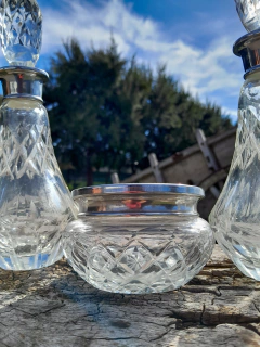Par de Perfumeros con Frasco en Vidrio Tallados - Antiguedades JOE