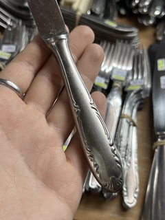 12 Cuchillos Postre/Grandes ~ Ac. Inox Gamuza - comprar online