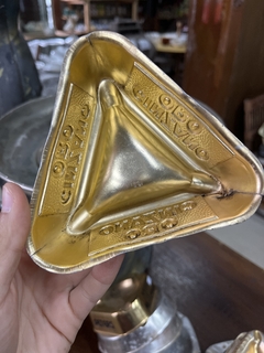 Cenicero de Chapa Cinzano Oro en internet