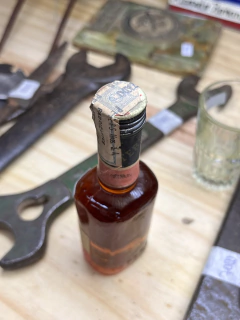 Botellita de Licor - Antiguedades JOE