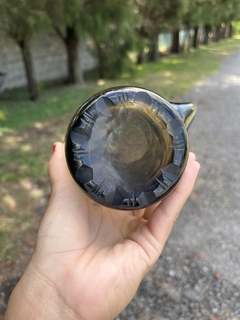 Jarra de Vidrio Fume Tallada, Alta en internet