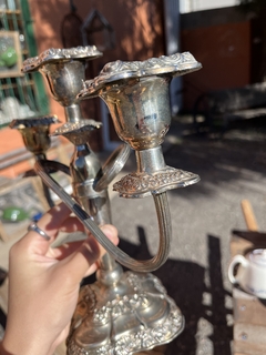 Imagen de Candelabro de Metal Labrado ~ Rep. Shefield