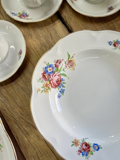 12 Platos Hondos ~ Loza Finlandesa - comprar online