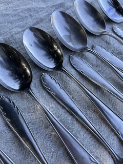 12 Cucharas Postre Ac. Inox. Johnson Trabajadas