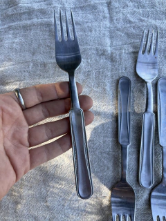 8 Tenedores Postre/Grandes ~ Ac. Inox. Volf - comprar online